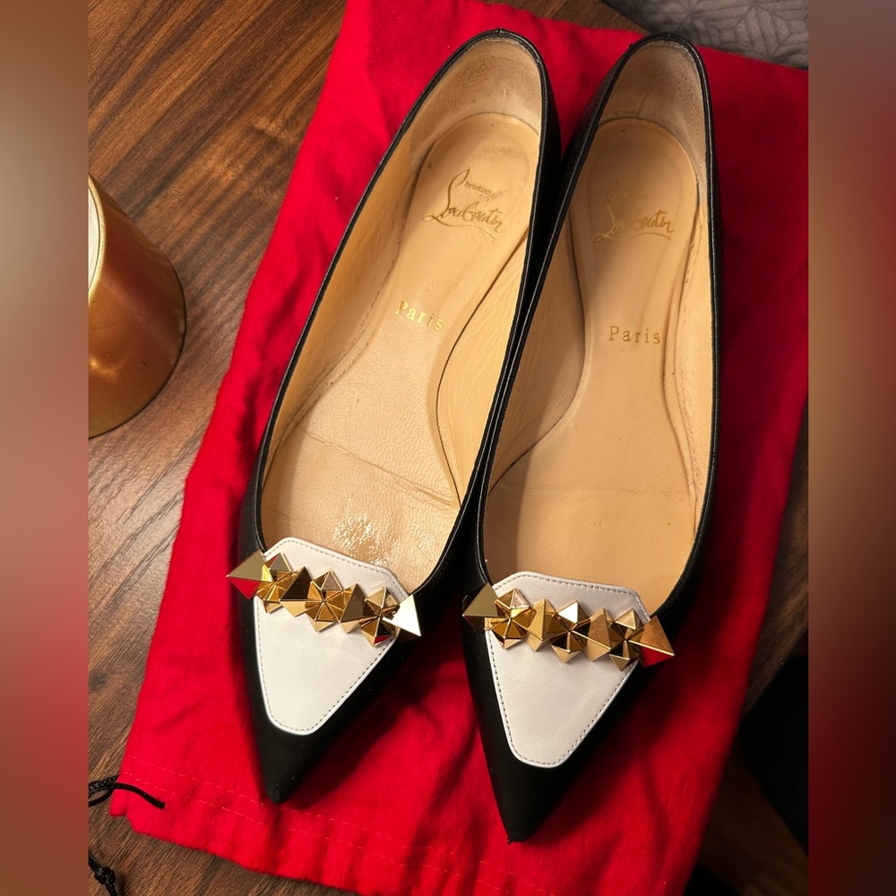Christian louboutin flats